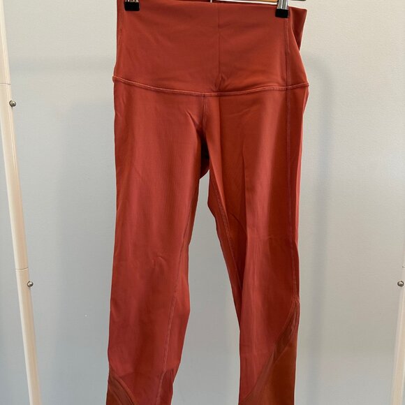 Lululemon wunder under - Picture 4 of 5